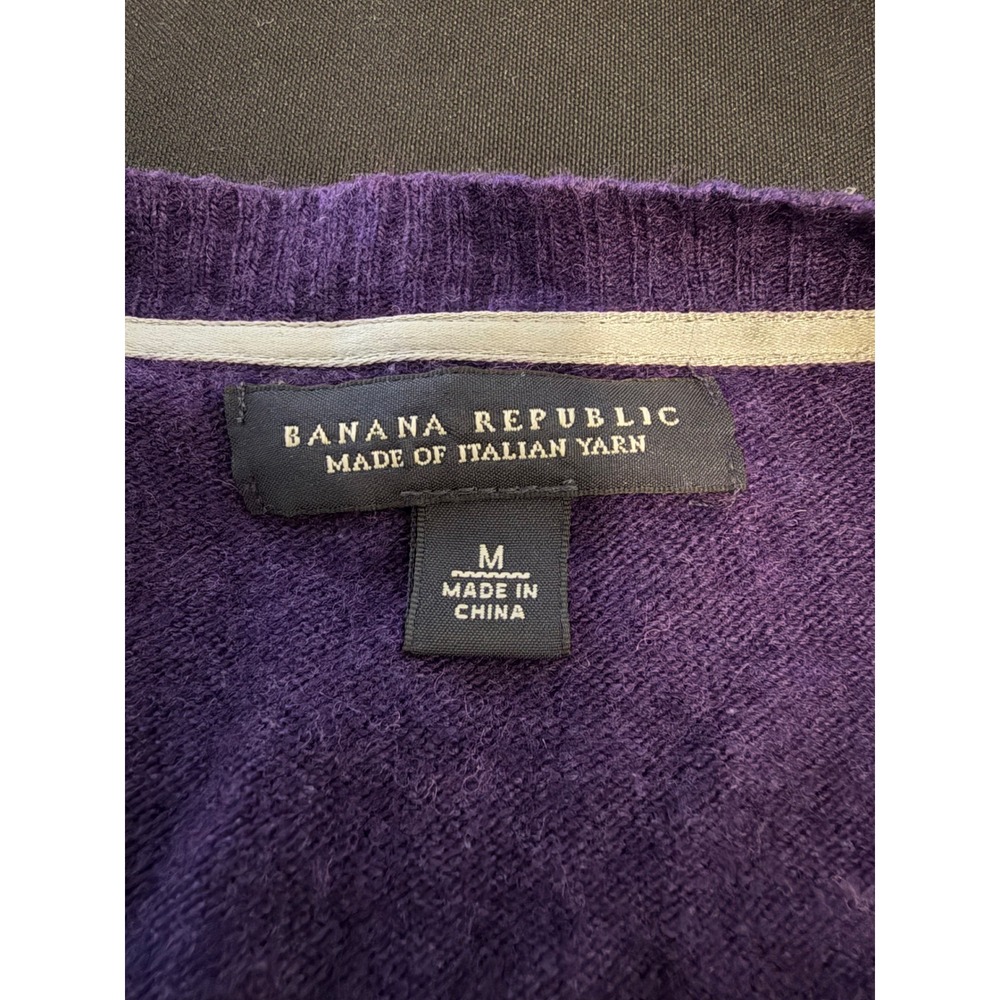 Banana Republic Italian Yarn Wool Cashmere Cardigan Purple V-Neck Sweater M - Picture 5 of 8